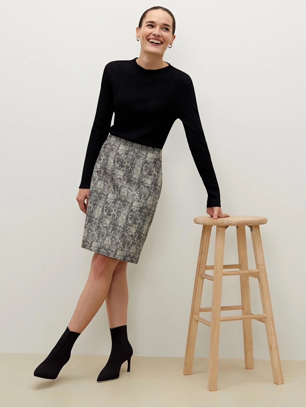 MM Lafleur Noho Pencil Skirt Crackle Neutral Monochrome Print Size 4